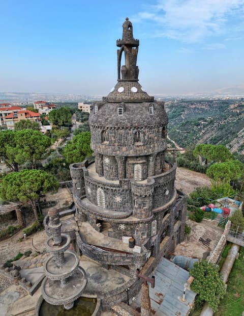 Chateau du Liban — photograph 4