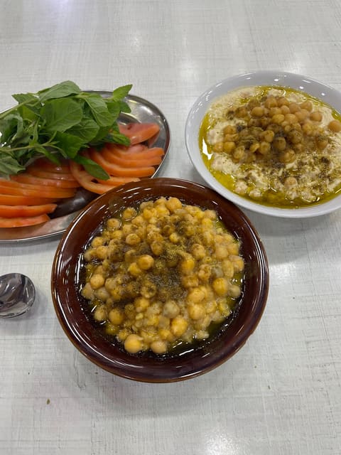 Abou Hassan Restaurant — photograph 2
