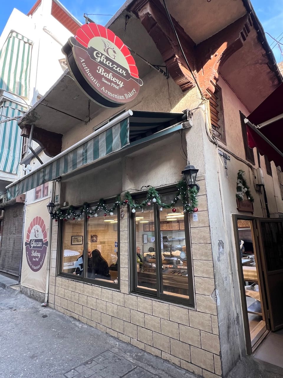 Ghazar Bakery