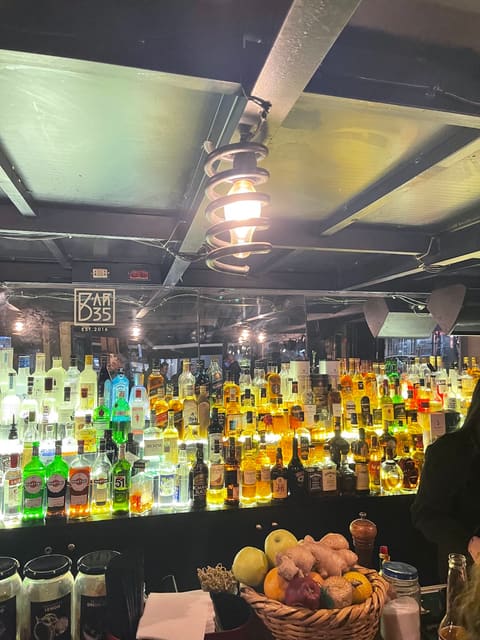 Bar 35 — photograph 4