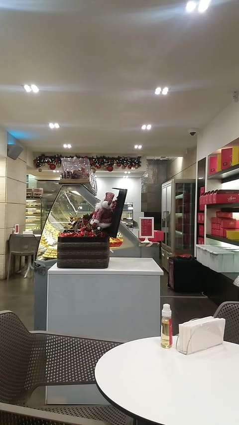 Douaihy Sweets – Jounieh — photograph 6