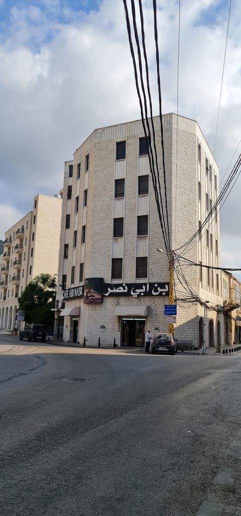 CAFE ABI NASR — photograph 6