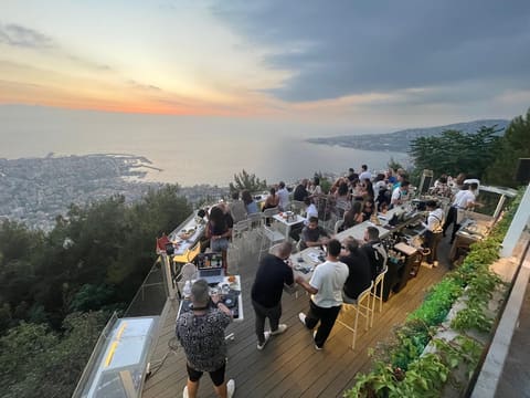 The Terrace Restaurant / Bar Lounge — photograph 6