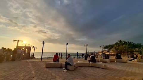 Jounieh seaside square — photograph 5