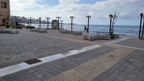 Jounieh seaside square — photograph 6