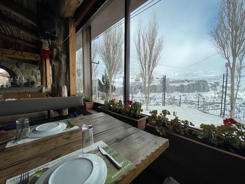 Auberge Le Valais — photograph 2