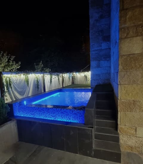Faraya Yellow Stone — photograph 5