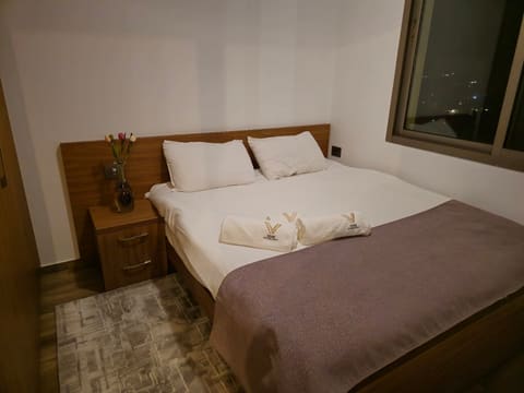 V Square Resort Kfardebian — photograph 2