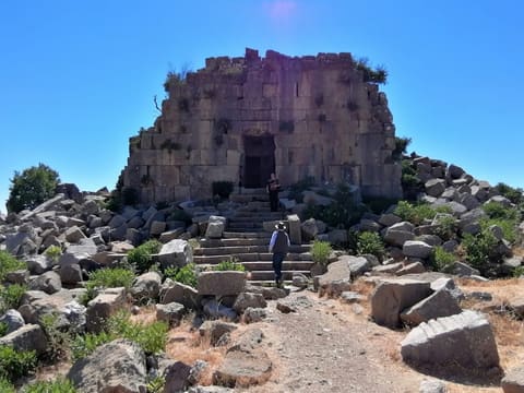 The big kfardebian tower faqra Roman — photograph 6