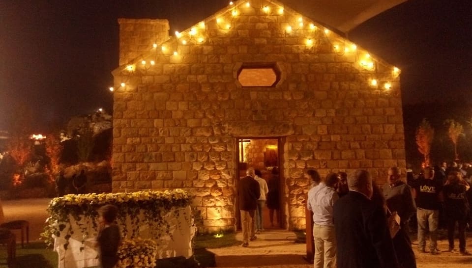 Kaniseh Al Tajalli Lil Suryan Al Katholik Kfardebian