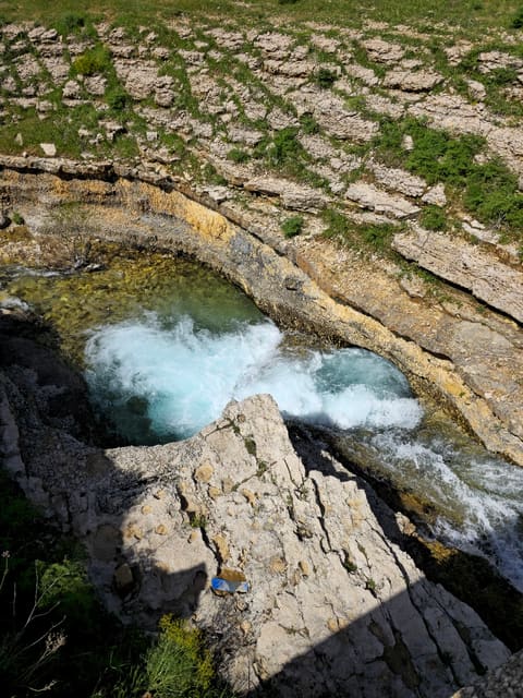 FARAYA Waterfall — photograph 5