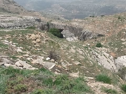Jisr Al-Hajar Natural Bridge — photograph 4