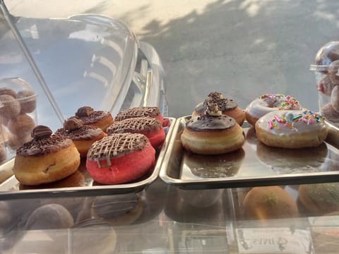 Doughnut bar mzaar — photograph 3