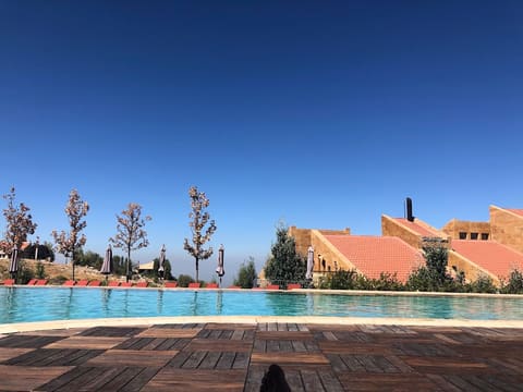 Oakridge Mountain Resort kfardebian — photograph 3