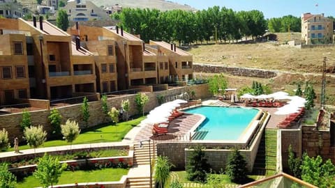 Oakridge Mountain Resort kfardebian — photograph 4
