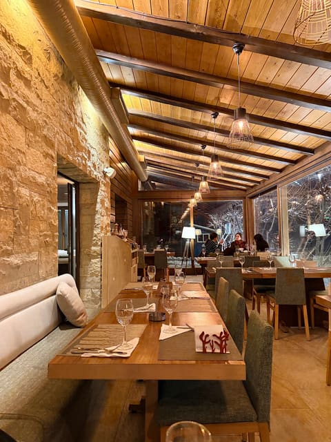 Eleven Hotel & Restaurant Kfardebian — photograph 4