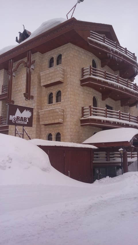 Merab Hotel — photograph 3