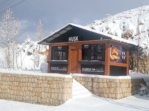 HUSK Kfardebian — photograph 2