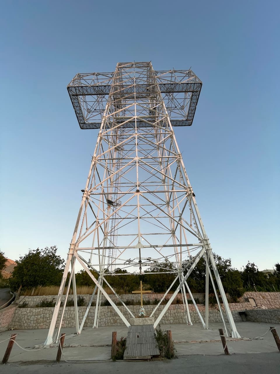Cross of All Nations "largest illuminated cross in the world"