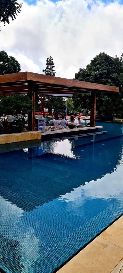 Le Sushi Bar & Pool Kfardebian — photograph 4