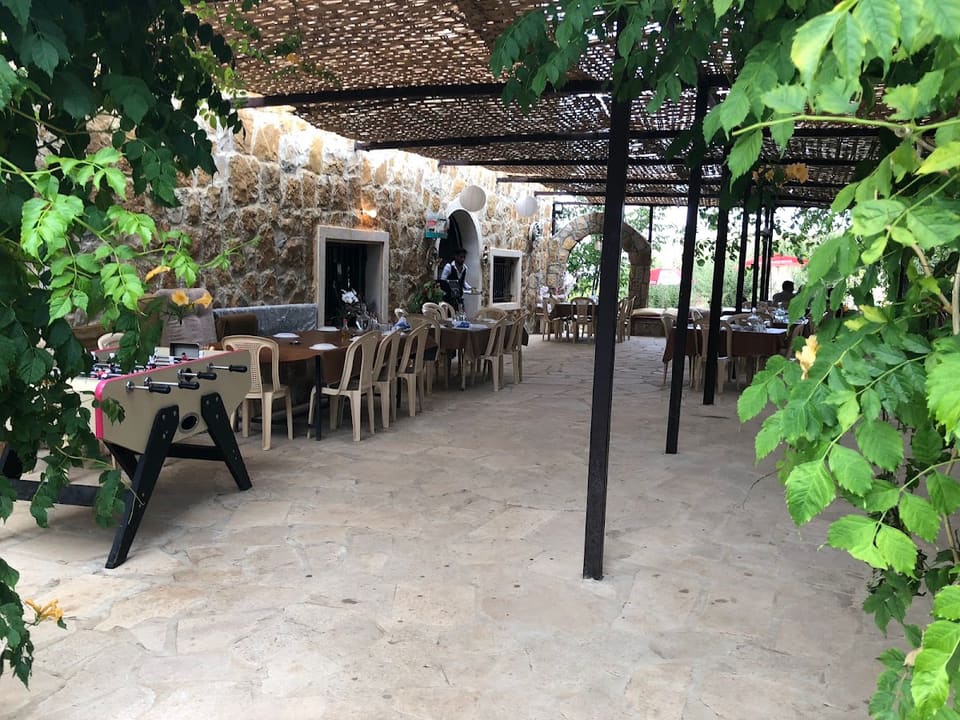 Al Noujoum Restaurant