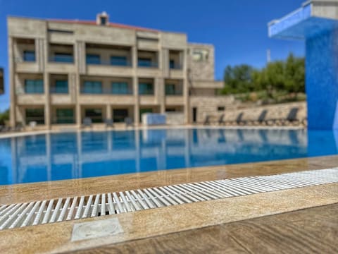 SKYFALL HOTEL — photograph 4