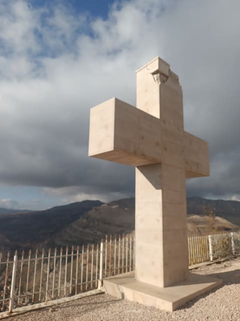 Church Of The Holy Spirit — photograph 6