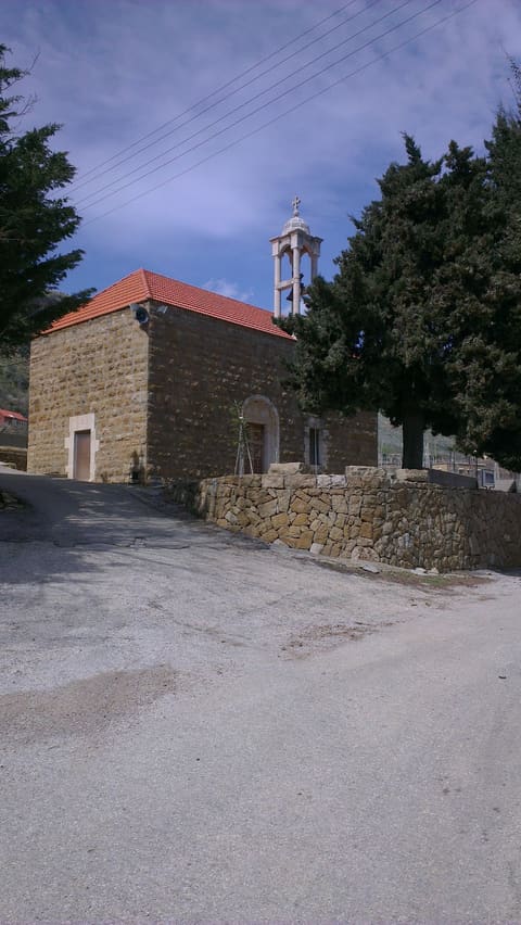 Saint Elias Church — photograph 4