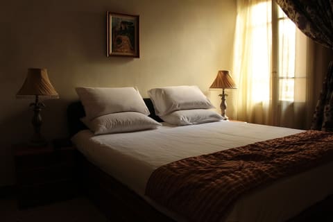 Colibri Hotel & Restaurant — photograph 2