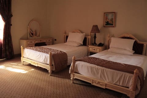 Colibri Hotel & Restaurant — photograph 4