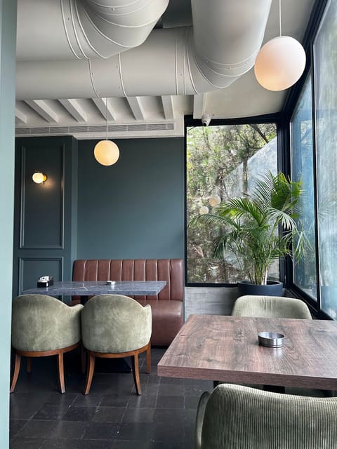 French canteen — photograph 5