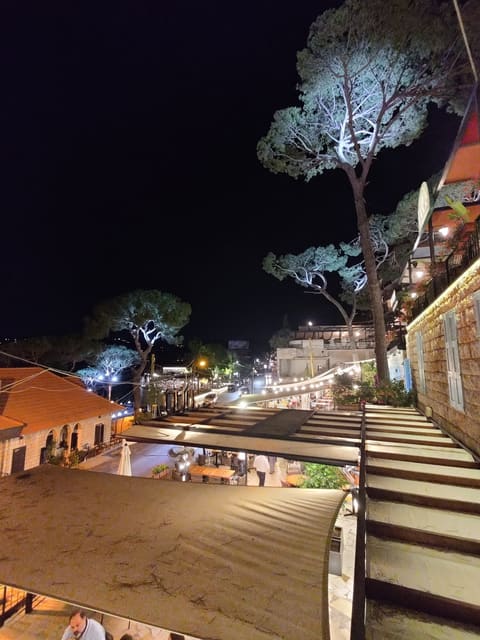 ESCO-BAR Broumana — photograph 4