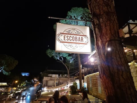 ESCO-BAR Broumana — photograph 5