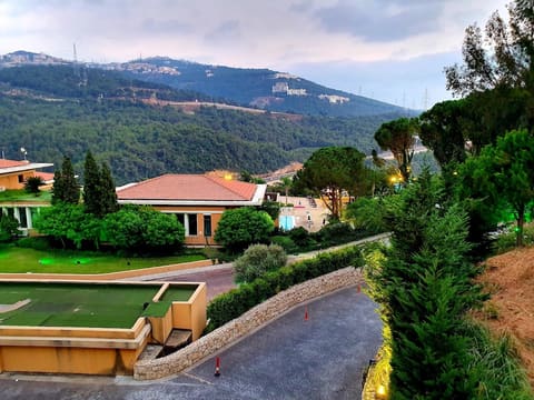Country Lodge Club — photograph 6
