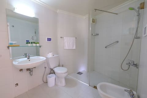 Hotel Wakim — photograph 3