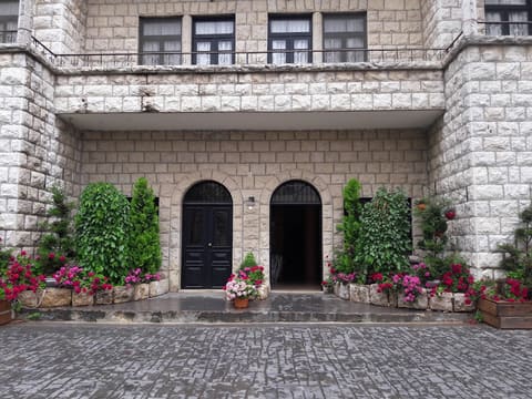 Hotel broumana — photograph 6