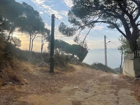 Broummana Trail Start — photograph 5