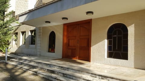 Christ The King Church — photograph 6