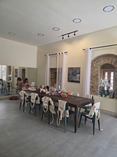 Tinkers Atelier — photograph 5
