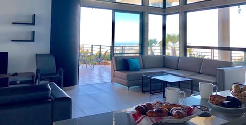 Z Views Furnished Apartments — photograph 4