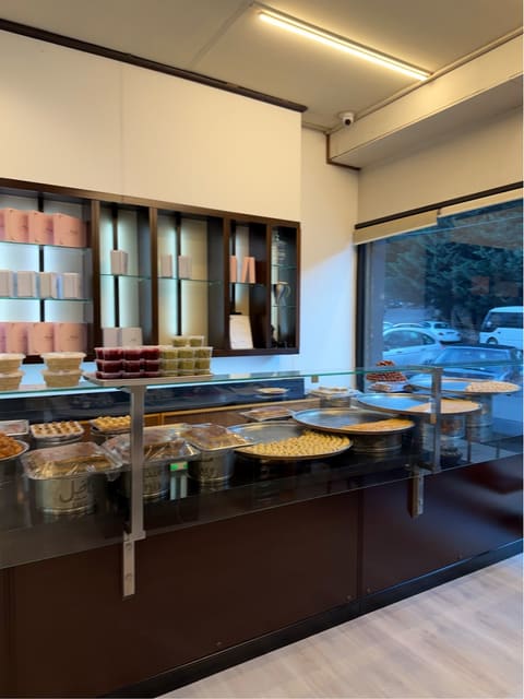 Fadel Pastry Shop — photograph 5