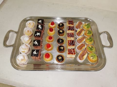 Plaisir - Pastry — photograph 6