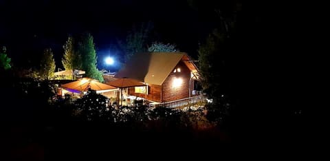 BIG JACK'S COTTAGE — photograph 2