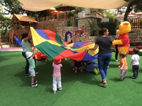 Angel's Kids Park — photograph 2