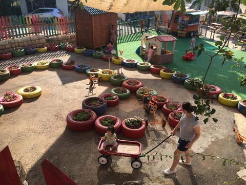 Angel's Kids Park — photograph 4