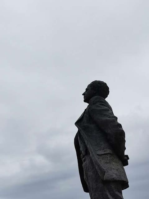 Antoun Saadeh Statue — photograph 2