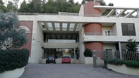 ARCO Assad el Rahi Company — photograph 5