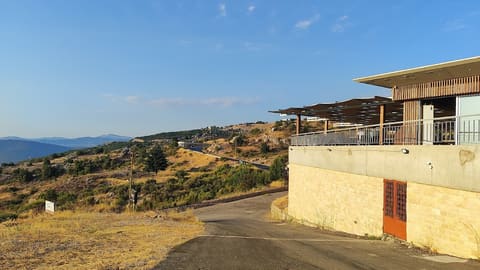 Zaarour View Restaurant & Bar — photograph 6