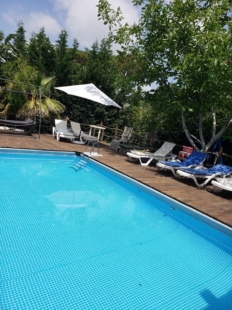 The Venue Garden guesthouse — photograph 3