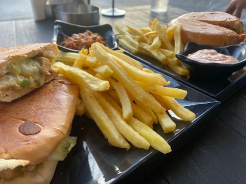 Teta Chariféh Resto Cafe - Mrouj — photograph 4